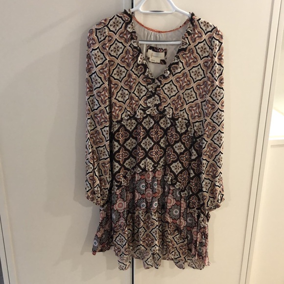 Anthropologie Tiered VNeck Motif Dress - Picture 4 of 5